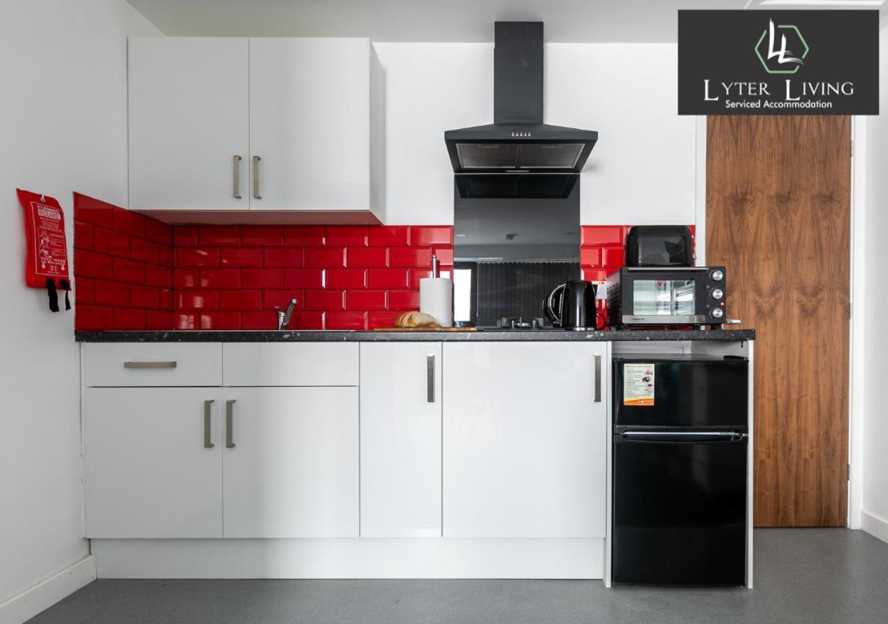 Studio Apartments By Lyter Living Desks & Wifi - Monthly Stays Available Leicester Extérieur photo