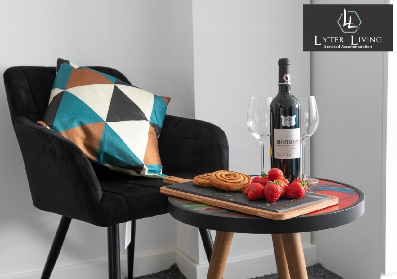 Studio Apartments By Lyter Living Desks & Wifi - Monthly Stays Available Leicester Extérieur photo