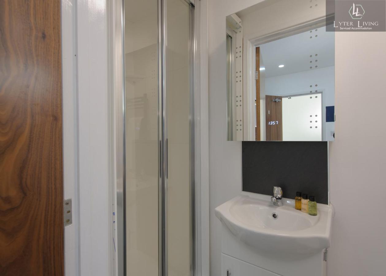 Studio Apartments By Lyter Living Desks & Wifi - Monthly Stays Available Leicester Extérieur photo